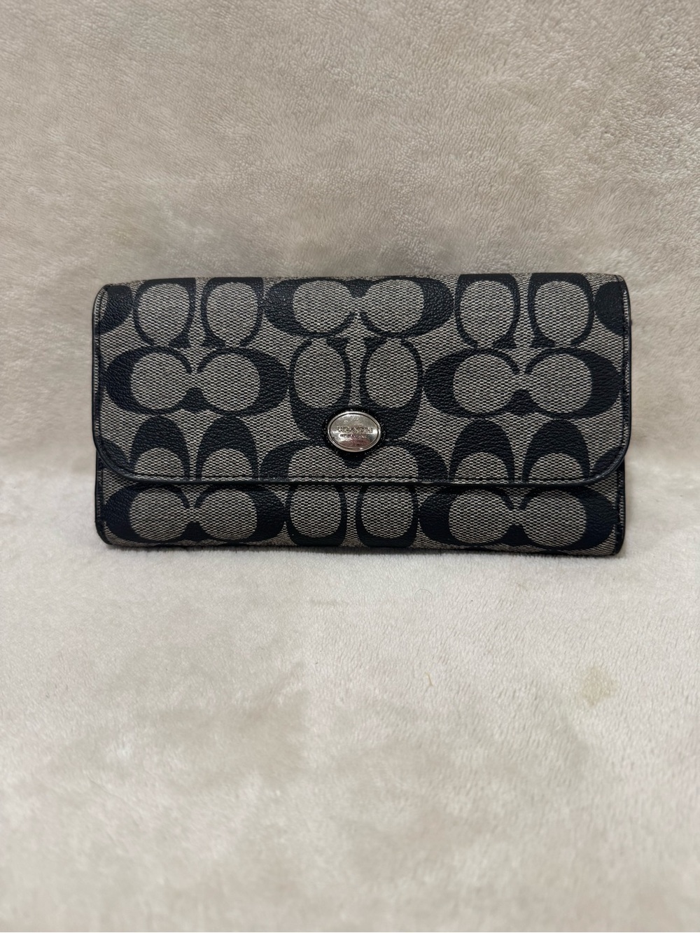 Coach Peyton Jacquard Signature Trifold Checkbook Wallet in Black and Gray